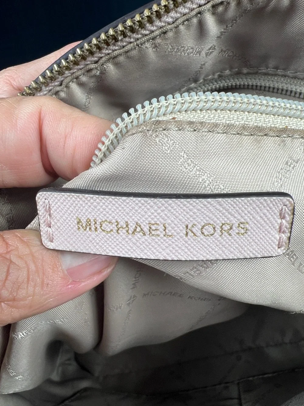 Michael Kors Cindy Medium Dome Satchel Floral MK Logo Print Pink - Picture 11 of 11
